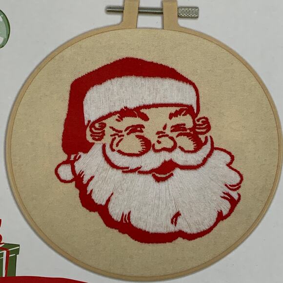 Needle Creations Santa Embroidery Hoop Kit Christmas Holiday Craft 6"D Finished - Picture 2 of 8
